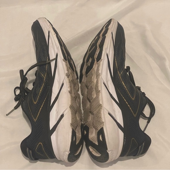 Hoka One One Running Race Clifton 3 Black & Gold Shoes Mens 10 - Picture 9 of 12